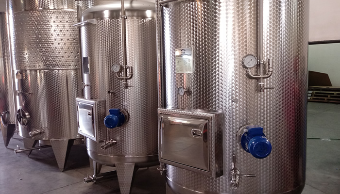 Autoclave per vino spumante a fermentazione naturale - OFFICINA MAROTTA Maglie (LECCE)